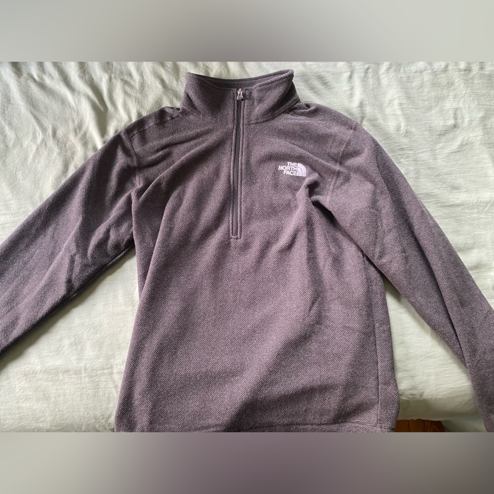 North face size M fleece dark gray
